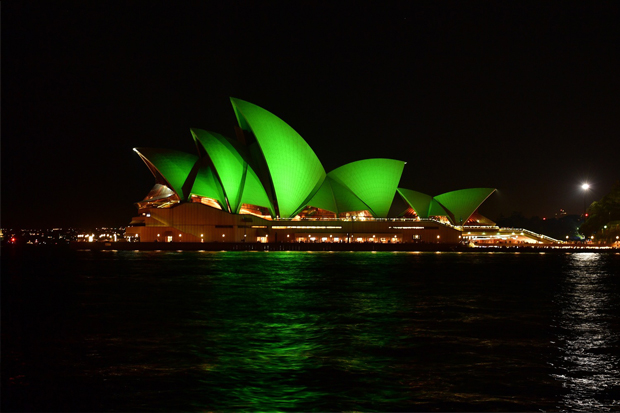  Vista dell'Opera House di notte. Foto di Prudence Upton.