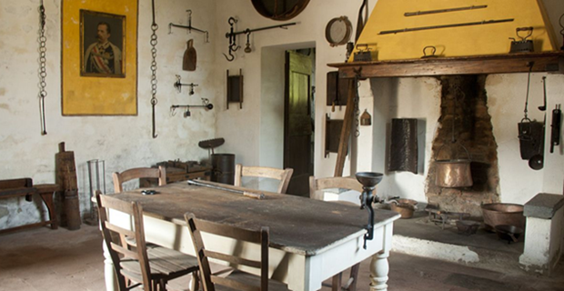 cucina casa antica contadina